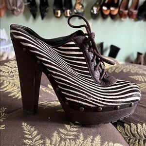 Sam Edelman Faye genuine fur zebra wood lace up platform booties